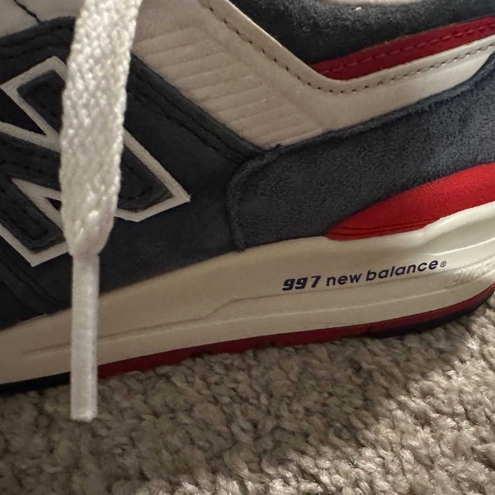 NEW BALANCE 997 size 6 no box. Not original insole changed it out